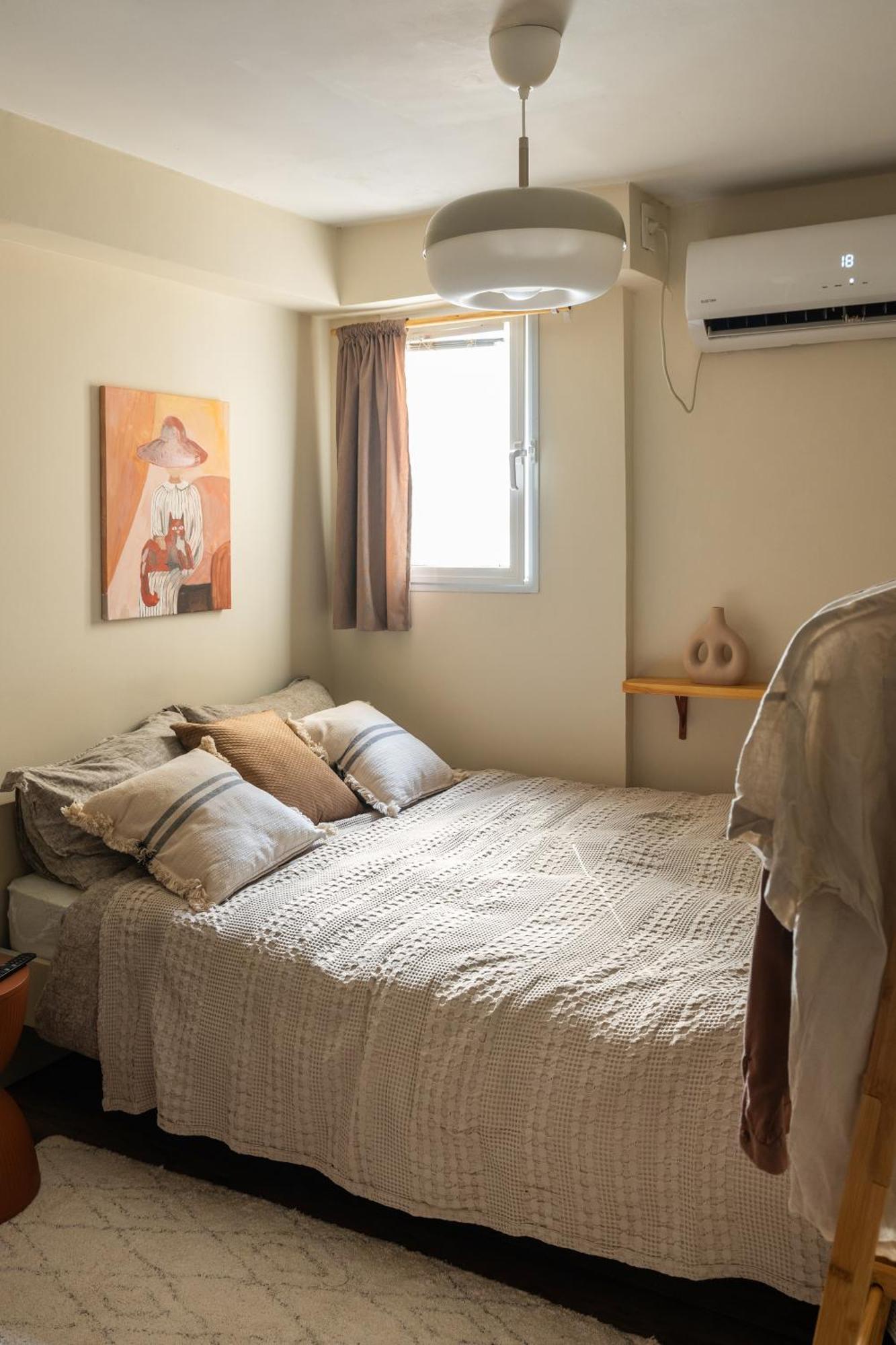 Dotan's Boutique - By Gordon Beach! Apartment